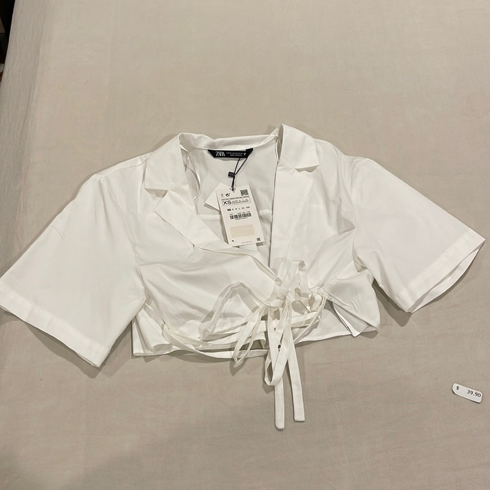 NWT Zara wrap crop shirt
